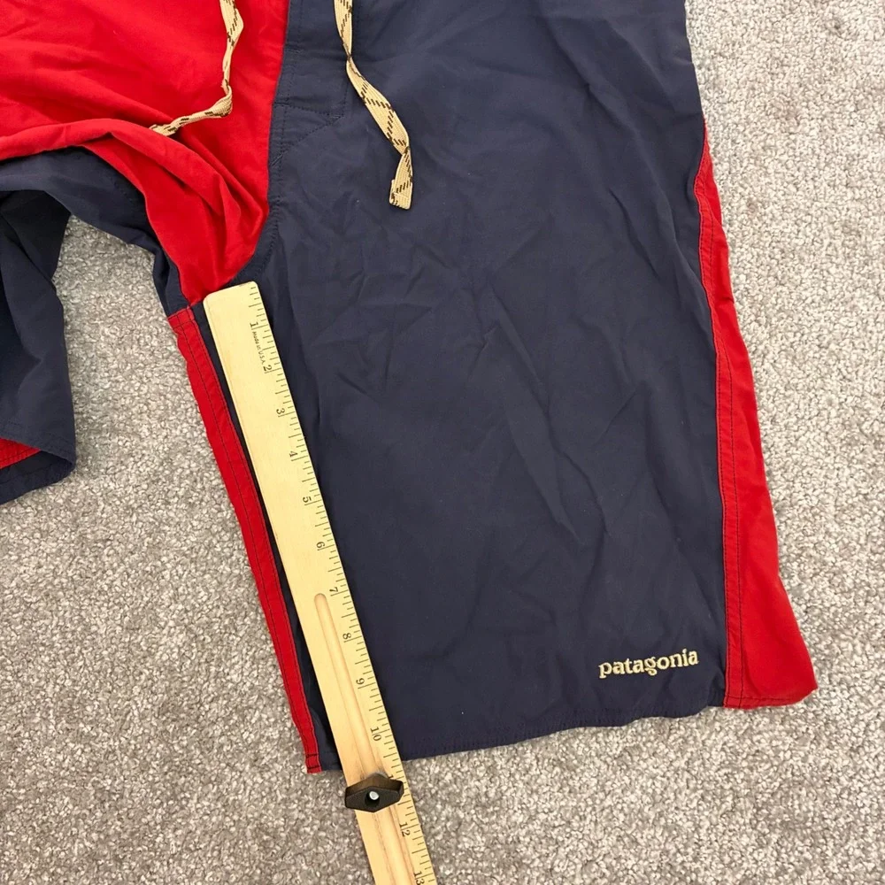 Patagonia Board Shorts Mens 32 Wavefarer Swim Trunks Red Navy Blue Colorblock